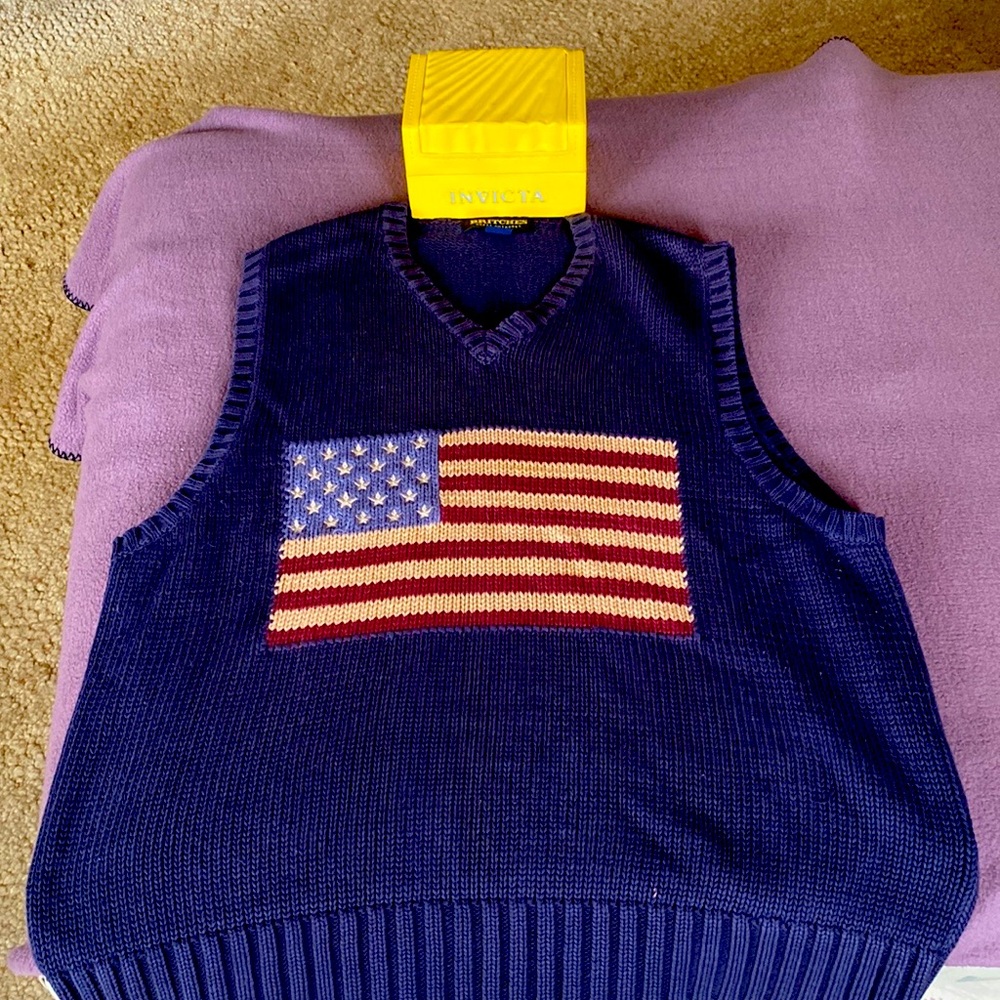 Pre-owned Britches V-neck sweater size medium. Sweater is wide in width.